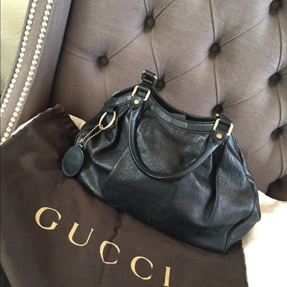 Gucci Handbags - Gucci guccisima Sukey w/ matching wallet